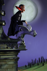 Judge Dee and the Mystery of the Missing ManuscriptLavie Tidhar