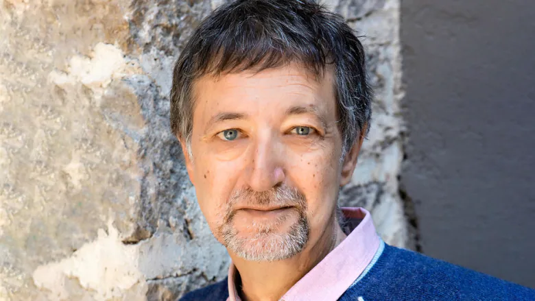 Guy Gavriel Kay